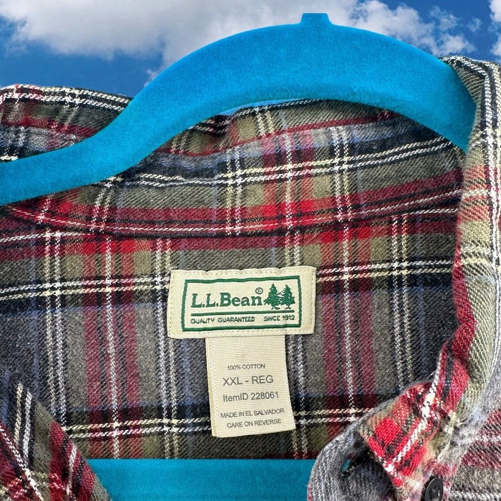 LL Bean Flannel Shirt Mens 2XL Blue Multicolor Plaid Long Sleeve Button Down - Picture 4 of 4